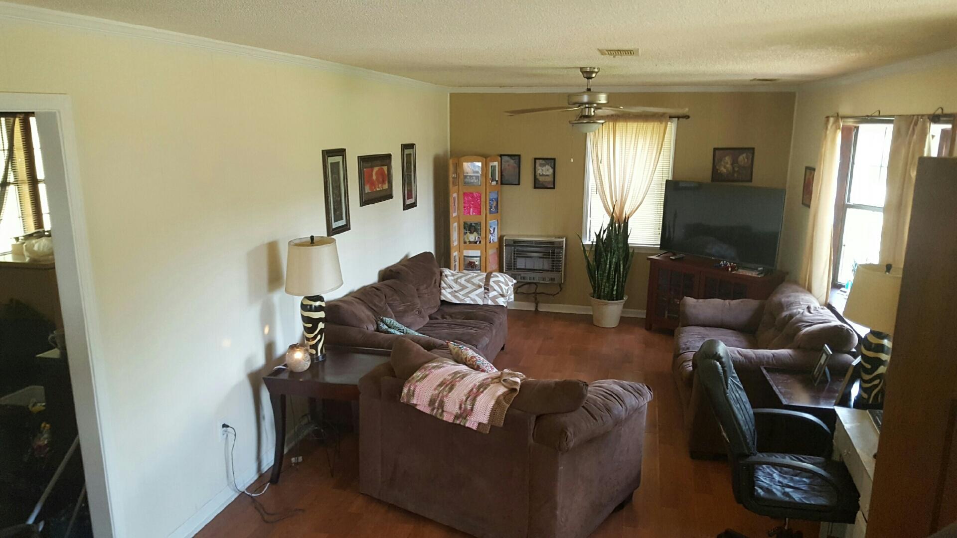 545 Orchard Road Summerville, GA 30747 - Photo 4 of 12 Another view of living room