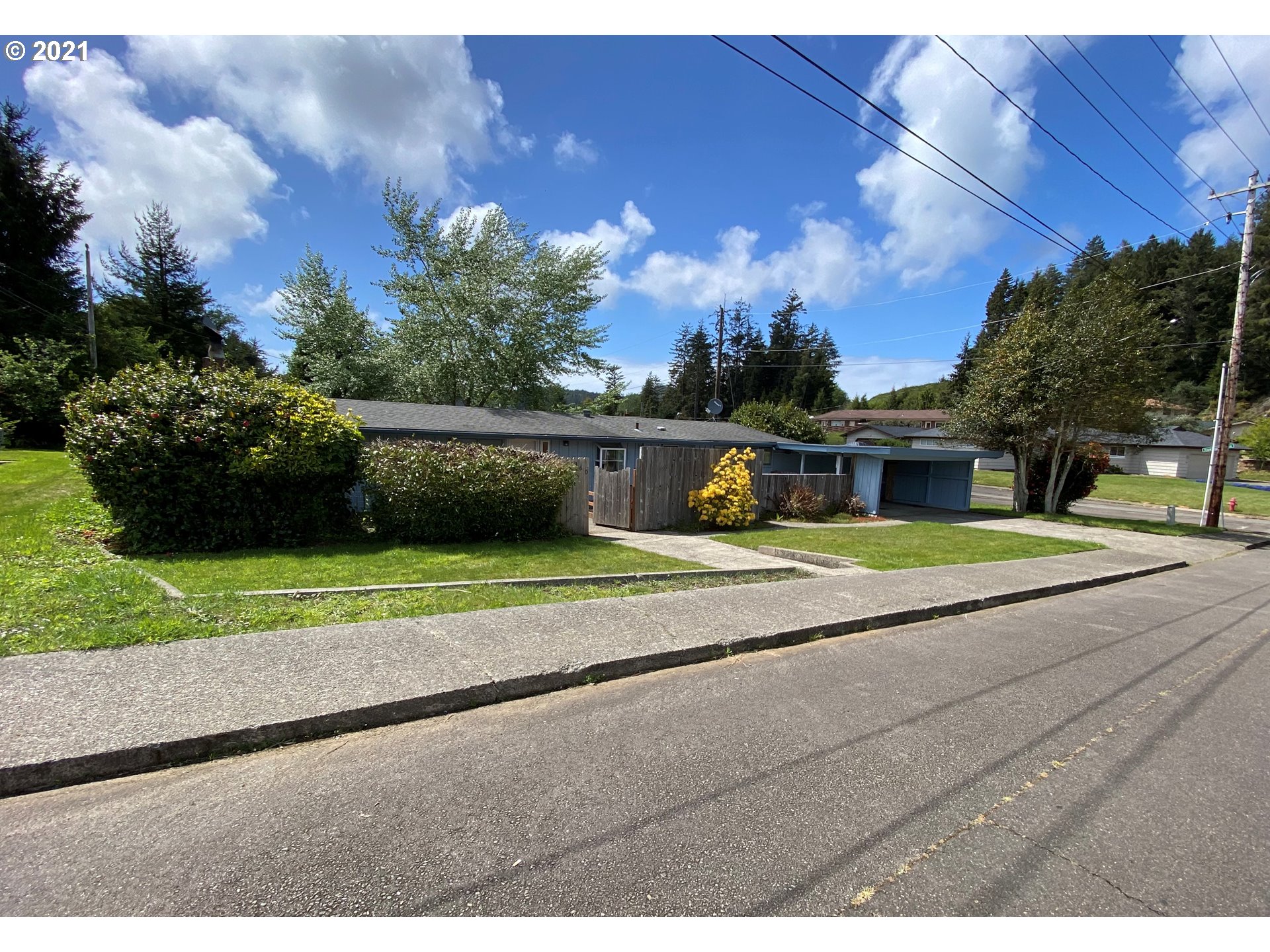 360 North 20th Street Reedsport, OR 97467 - Photo 3 of 25 Gallery Image 3