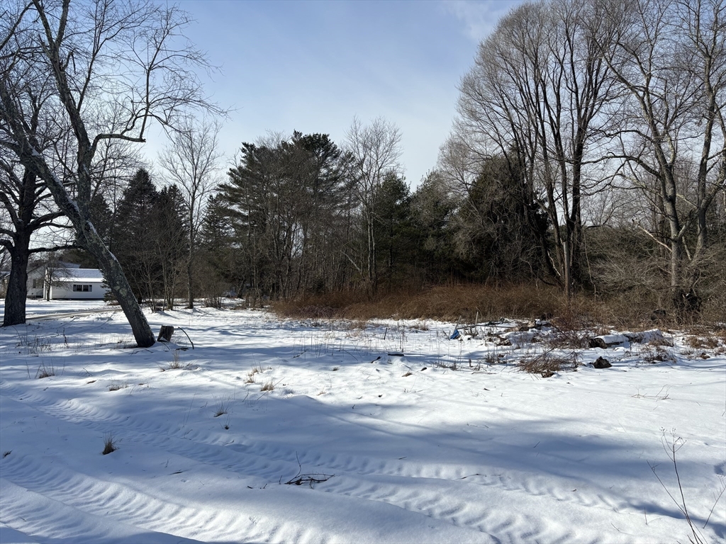 612 Wheelwright Road Barre, MA 01005 - Photo 5 of 8