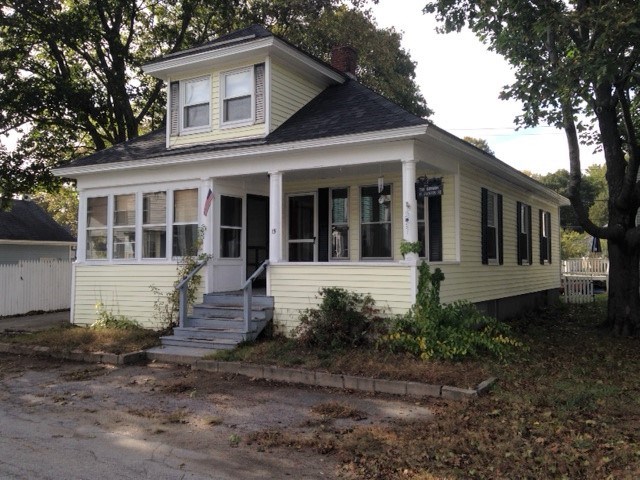 15 Jackson Street Rochester, NH 03867 - Photo 3 of 15