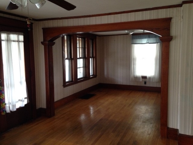 15 Jackson Street Rochester, NH 03867 - Photo 4 of 15