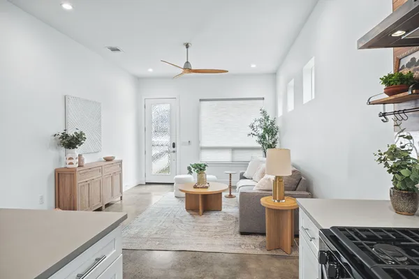 $3,150 | 1218 Eleanor Street, Unit 1, Austin, TX 78721