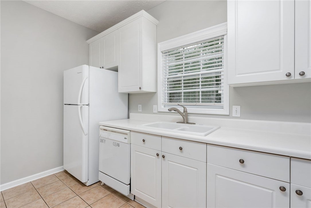 1245 North Dean Road Auburn, AL 36830 - Photo 5 of 18 Gallery Image 5
