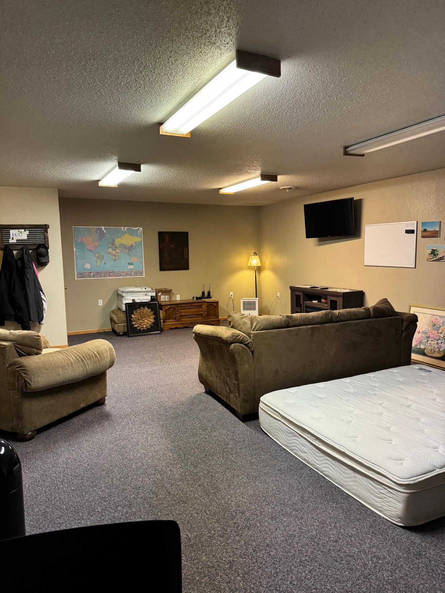 402 Main Avenue Hope, ND 58046 - Photo 23 of 30