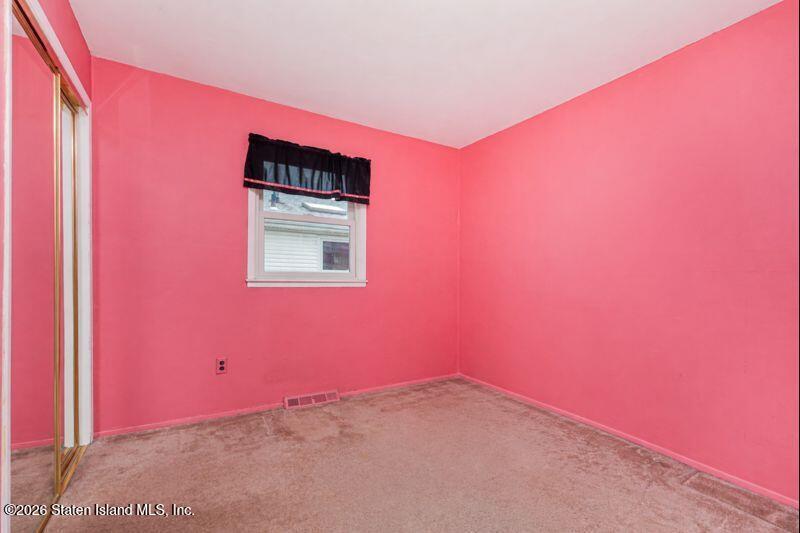 33 Figurea Avenue Staten Island, NY 10312 - Photo 19 of 28 IMG_9324