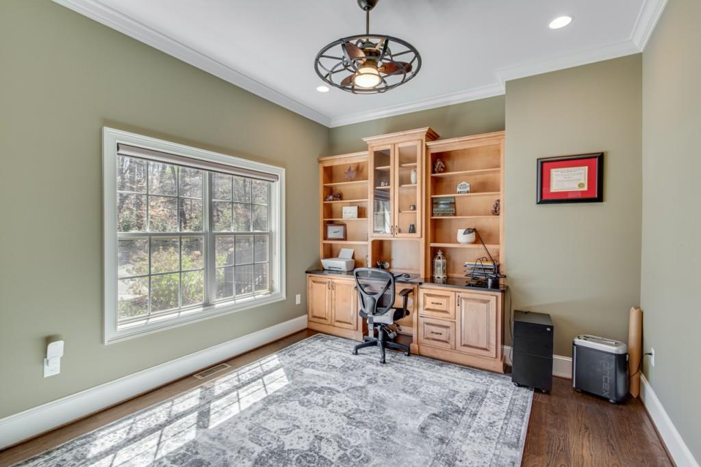 2152 Silver Circle Gainesville, GA 30501 - Photo 9 of 46 a living room with furniture and a window