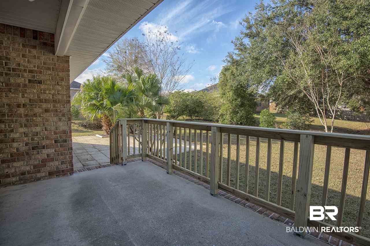 9673 Hollowbrook Avenue Fairhope, AL 36532 - Photo 10 of 31 Back Patio w/Railings