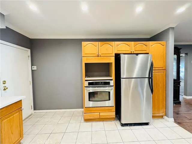 $4,100 | 17804 San Fernando Mission Boulevard, Granada Hills, CA 91344