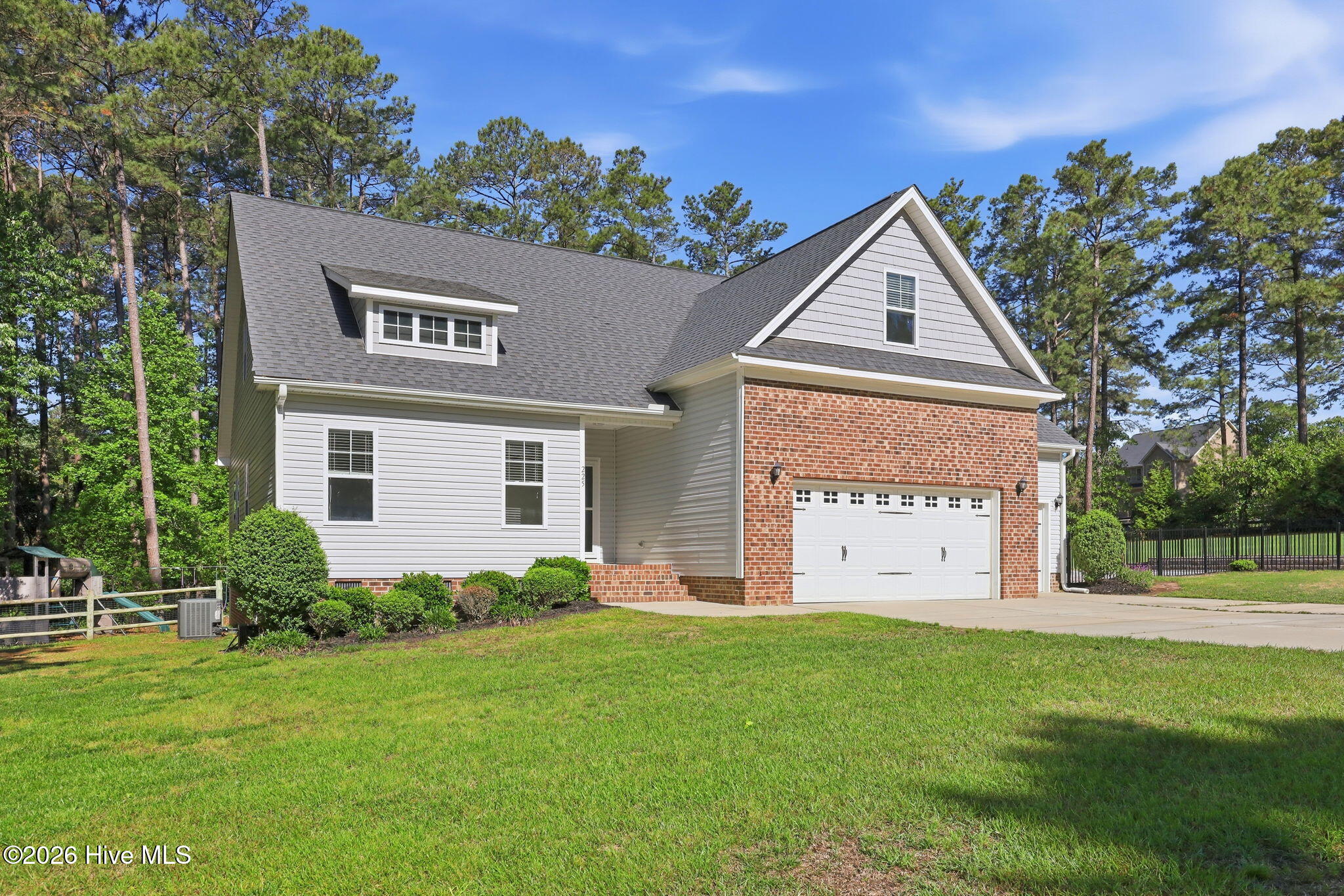 225 Dicks Hill Road Carthage, NC 28327 - Photo 3 of 51 3-web-or-mls-IMG_1704