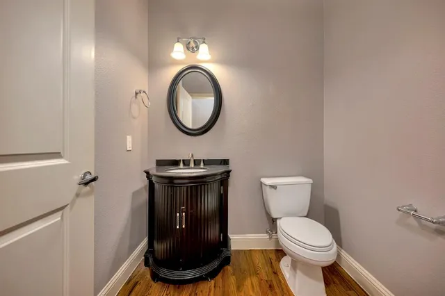 $620,000 | 614 East 1st Street, Fort Worth, TX 76102