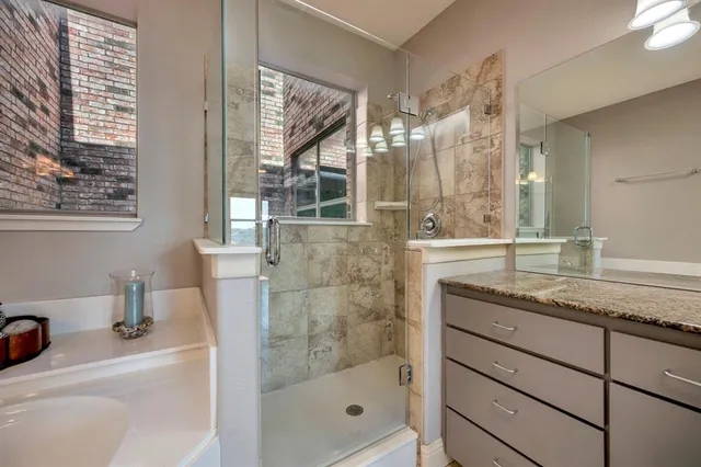 $620,000 | 614 East 1st Street, Fort Worth, TX 76102