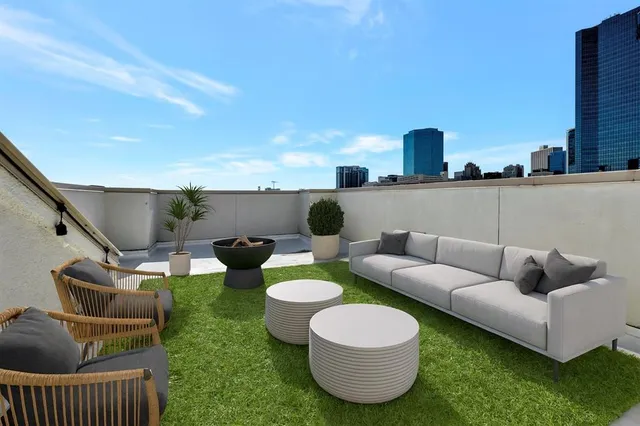 $620,000 | 614 East 1st Street, Fort Worth, TX 76102