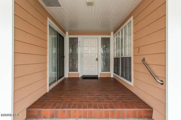 $5,950 | 4338 Redwood Avenue, Unit B313, Marina del Rey, CA 90292