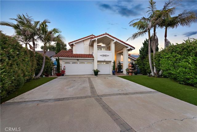 $1,700,000 | 33622 Via Martos, Dana Point, CA 92629