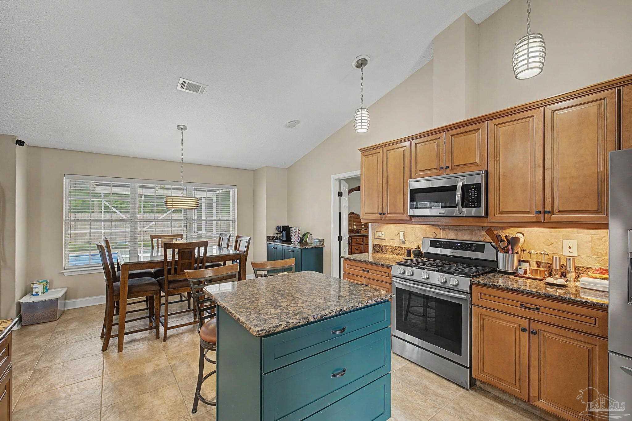 495 Riola Place Pensacola, FL 32506 - Photo 15 of 58