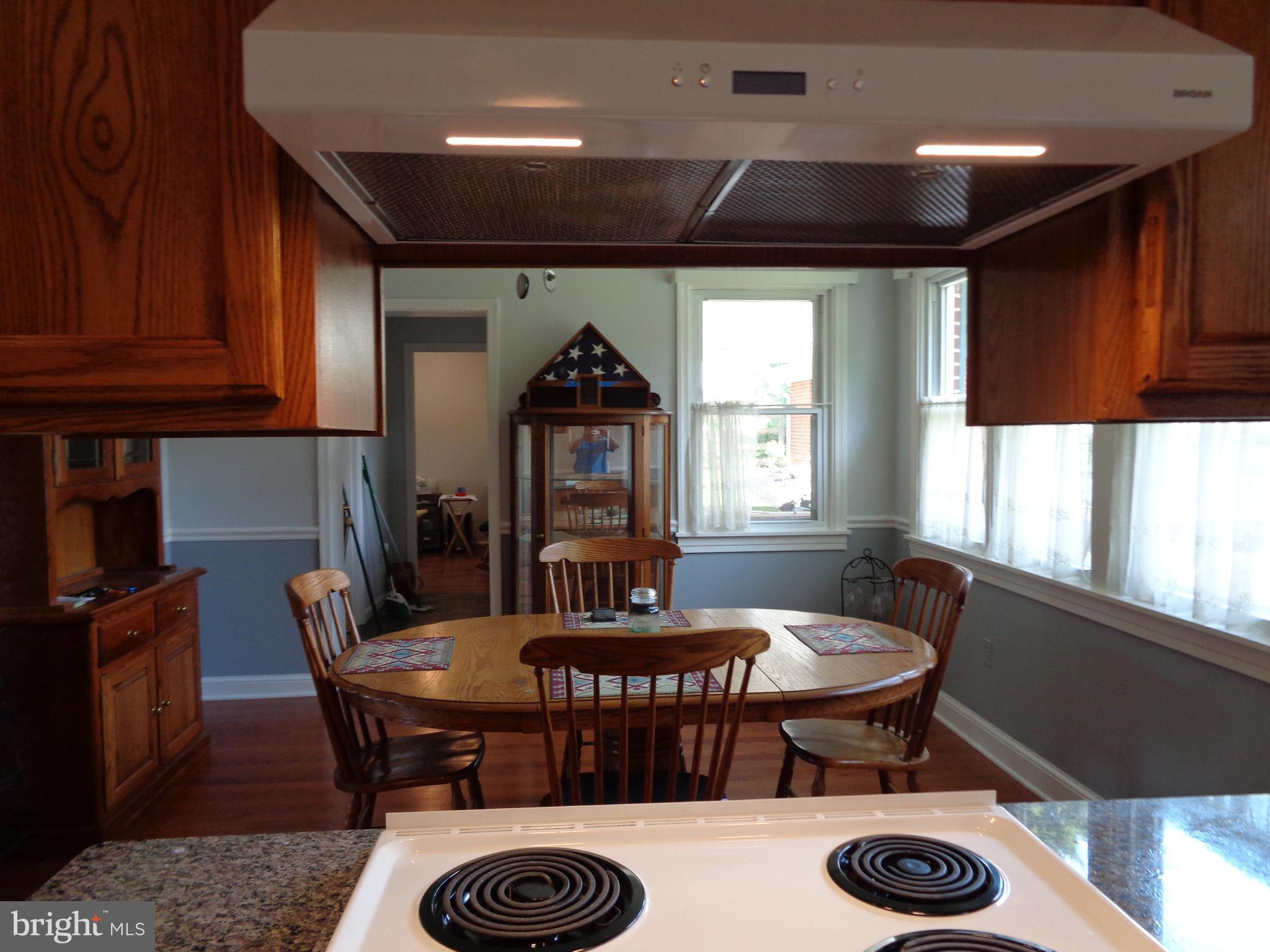 1213 Daves Road Edgewater, MD 21037 - Photo 22 of 69 Dining Area