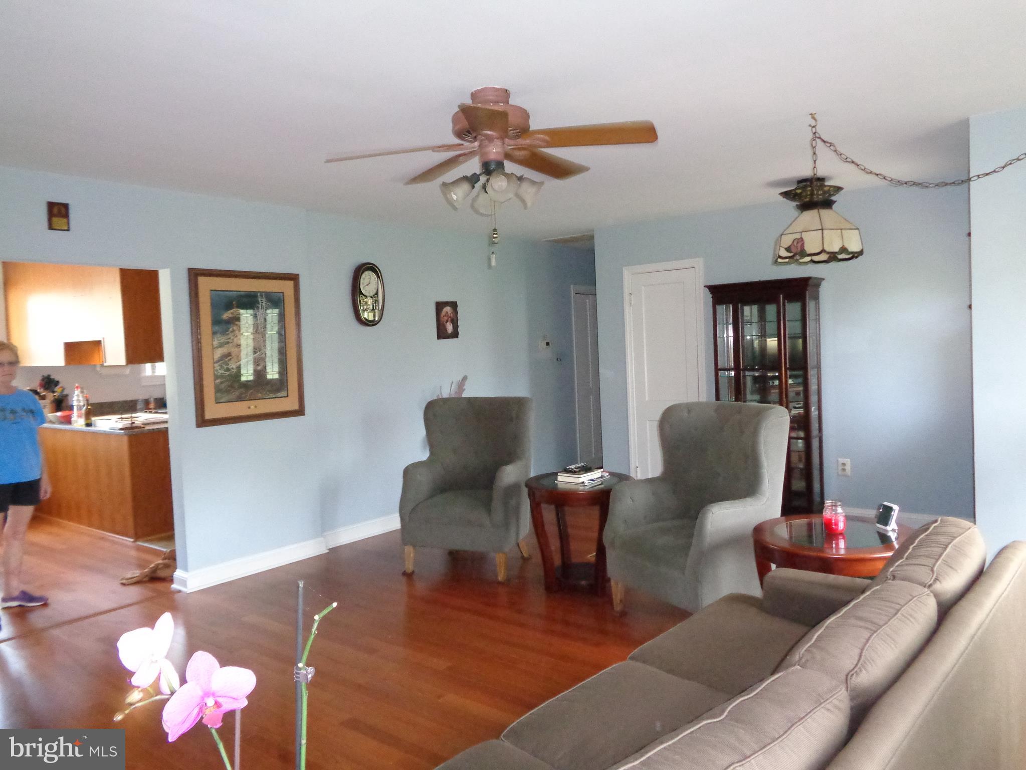 1213 Daves Road Edgewater, MD 21037 - Photo 40 of 69 Living Room