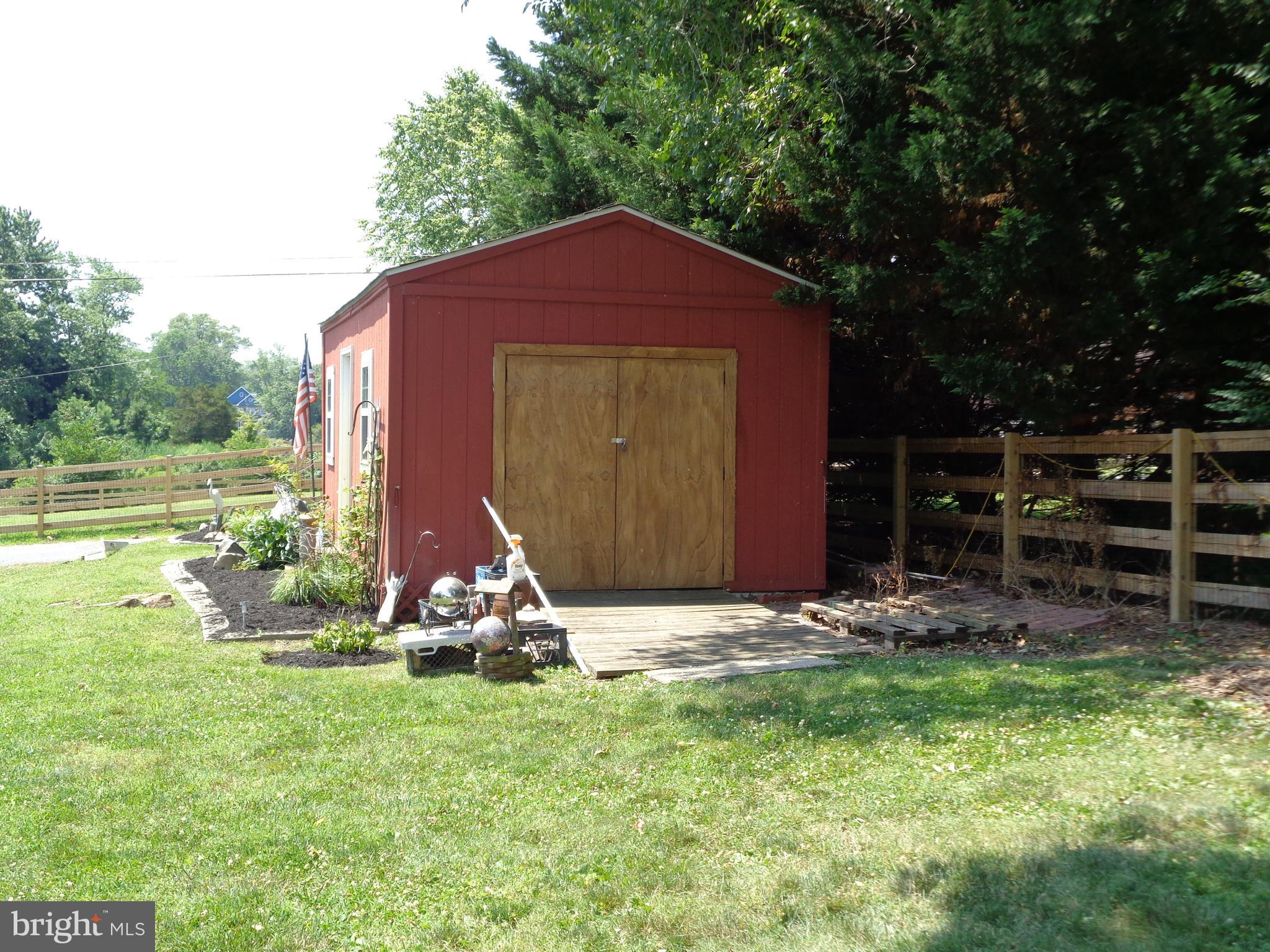 1213 Daves Road Edgewater, MD 21037 - Photo 56 of 69 Shed