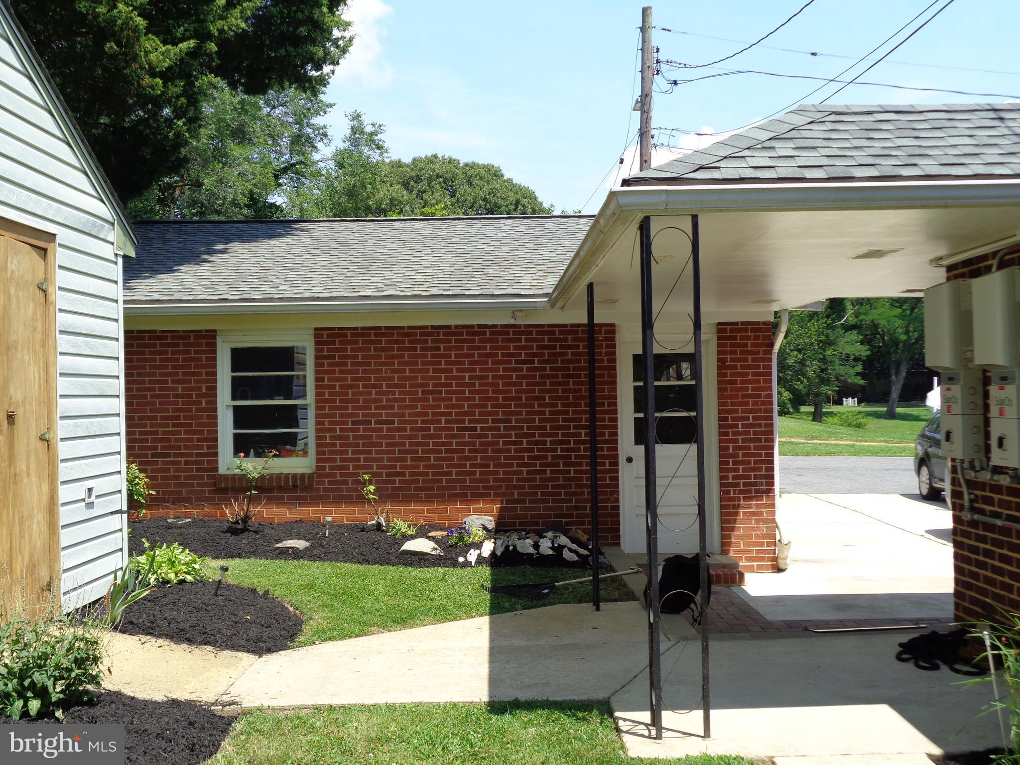 1213 Daves Road Edgewater, MD 21037 - Photo 7 of 69