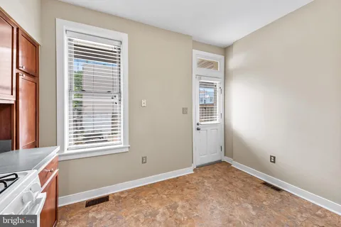 $185,000 | 19 North E Avenue, Baltimore, MD 21224