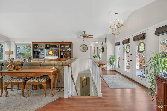 $795,000 | 3887 Lakeview Drive, Lewiston, ID 83501