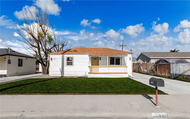 $575,000 | 1095 East Phillips Boulevard, Pomona, CA 91766