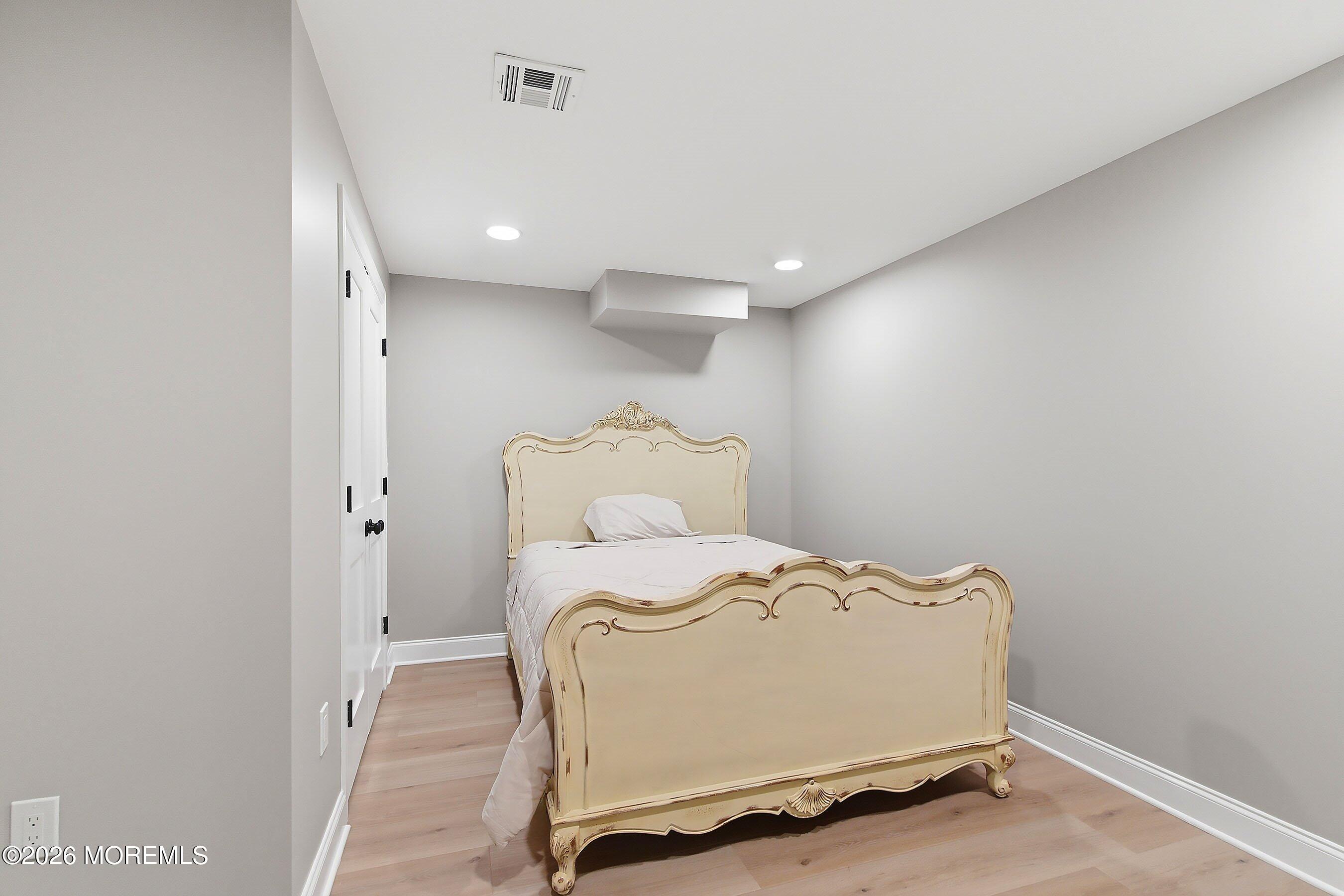 11 Rolling Meadows Court Cream Ridge, NJ 08514 - Photo 27 of 38 33-Bonus Room