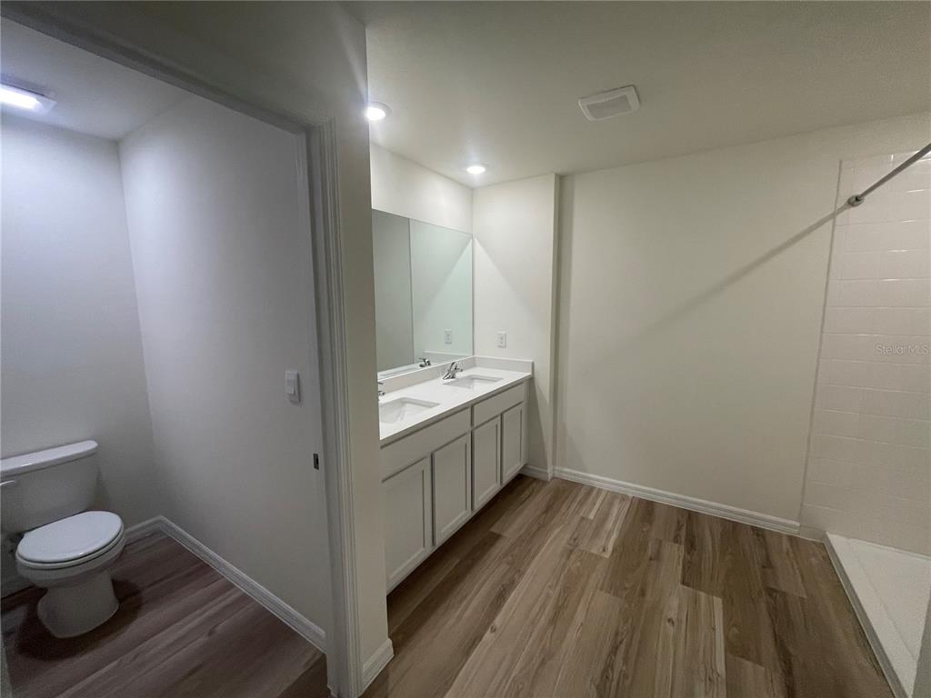 4905 Southwest 51st Road Gainesville, FL 32608 - Photo 13 of 19