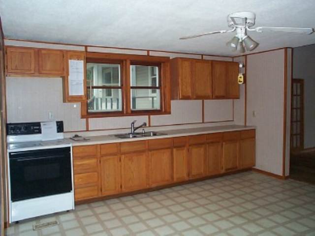 3941 Wagonseller Road Green Valley, IL 61534 - Photo 3 of 9 Gallery Image 3