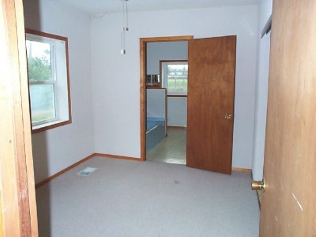 3941 Wagonseller Road Green Valley, IL 61534 - Photo 4 of 9 Gallery Image 4