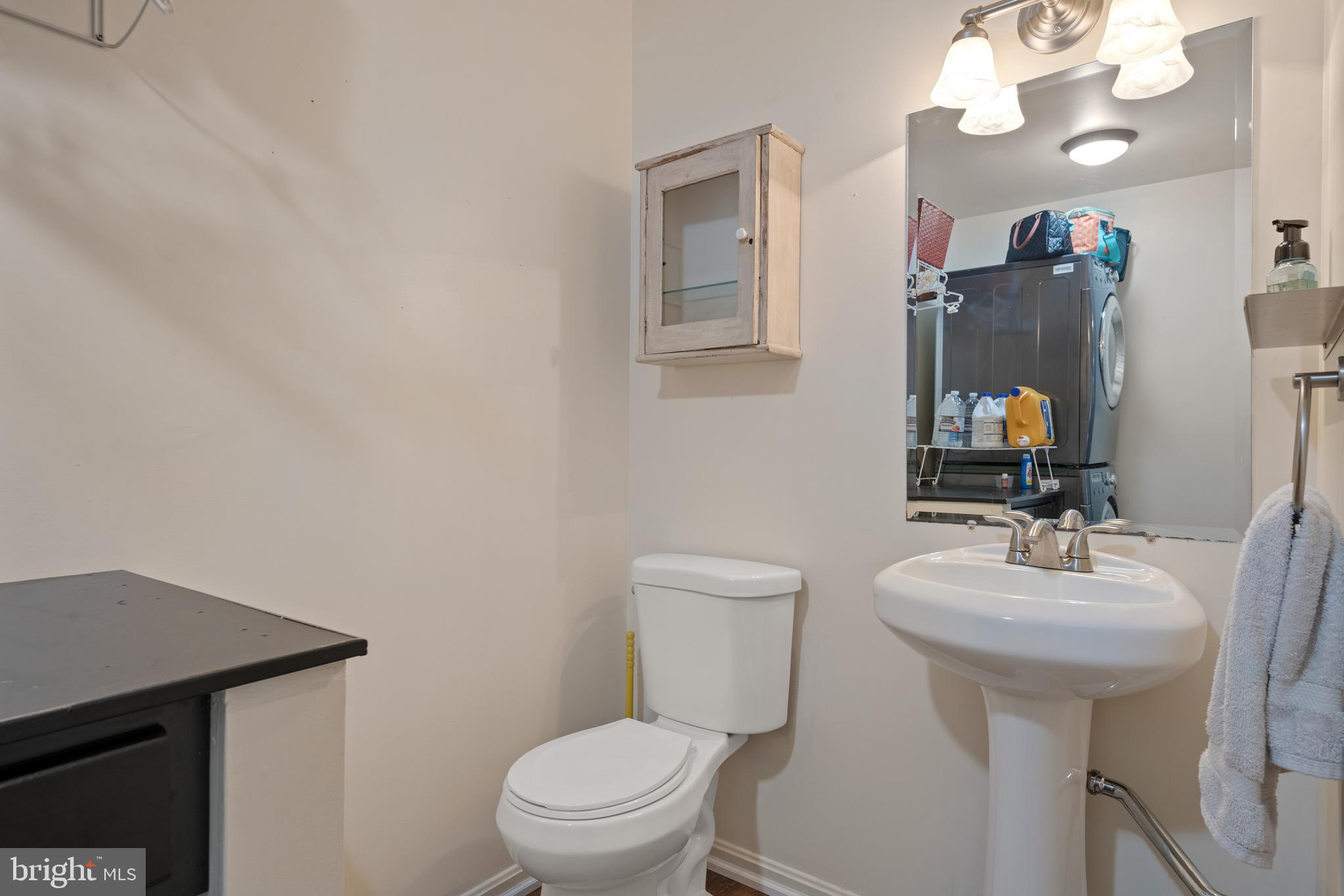 81 Robinhill Drive Lititz, PA 17543 - Photo 22 of 34