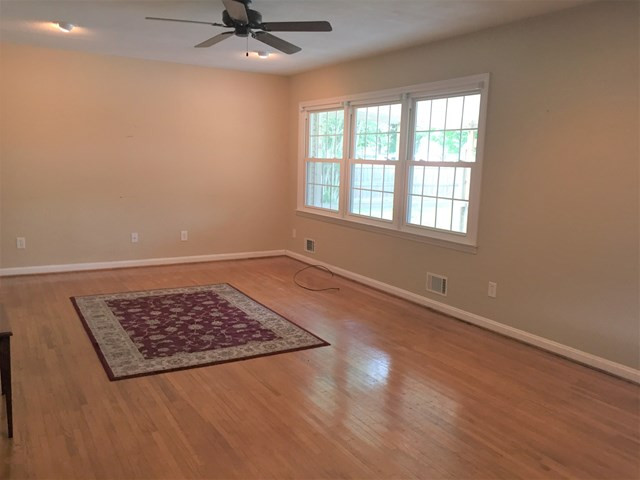 462 Gilbert Street Southeast Aiken, SC 29801 - Photo 5 of 26