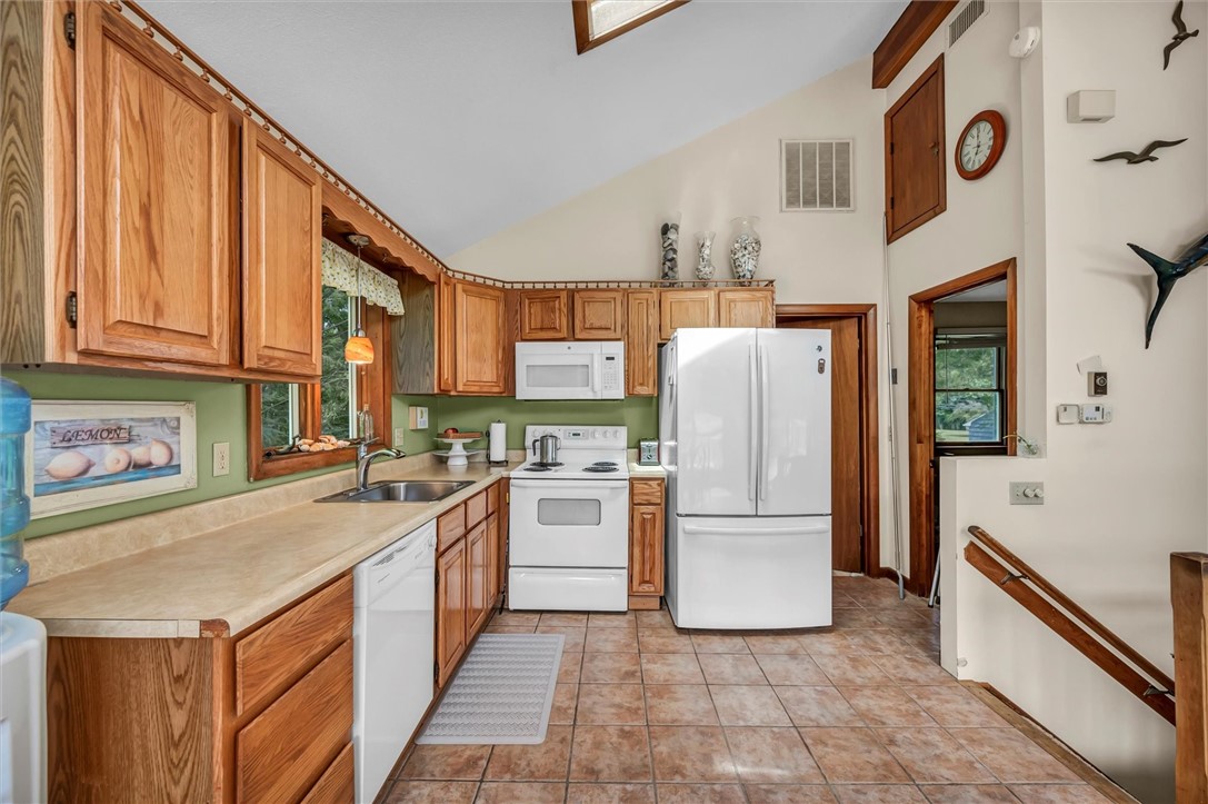 146 Balsam Road South Kingstown, RI 02879 - Photo 11 of 45