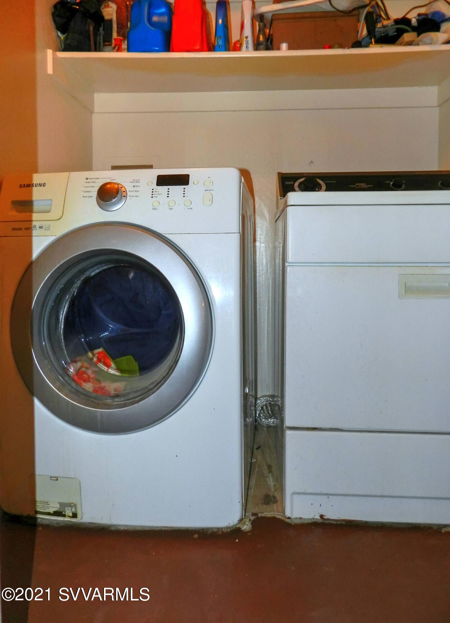 4610 East Goldmine Road Rimrock, AZ 86335 - Photo 20 of 31 Laundry Room