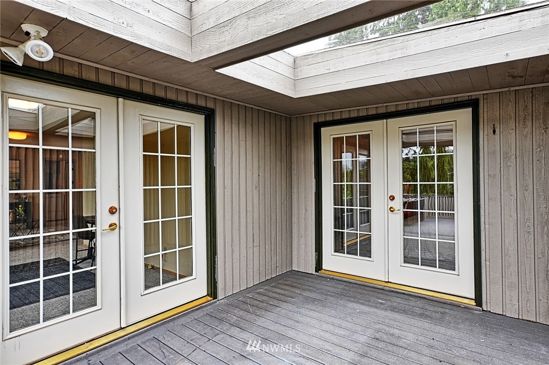 337 View Ridge Drive Everett, WA 98203 - Photo 30 of 38 a view of front door