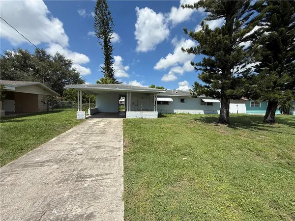 $179,900 | 406 Northeast 15th Avenue, Cape Coral, FL 33909