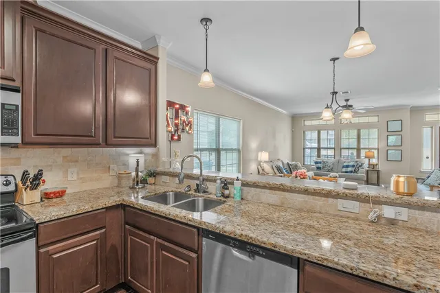 $799,000 | 1611 Park Place, College Station, TX 77840