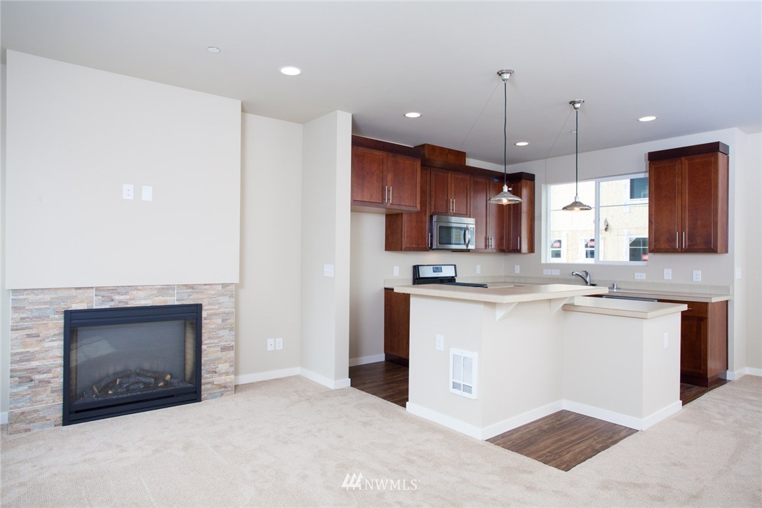 339 Whitman Court Northeast Renton, WA 98059 - Photo 23 of 25