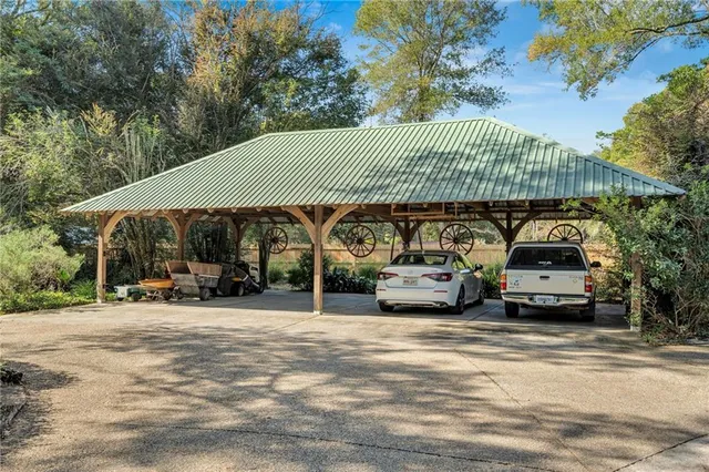 $450,000 | 16556 Million Dollar Road, Covington, LA 70435