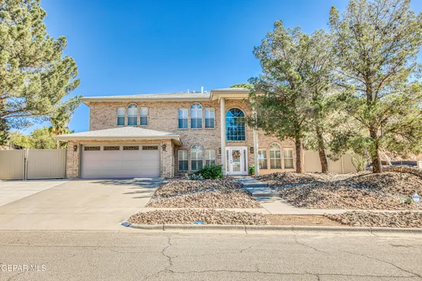 $780,400 | 6620 Imperial Ridge Drive, El Paso, TX 79912