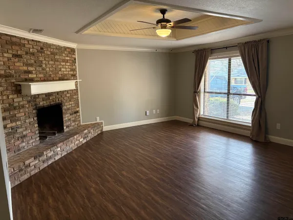 $1,800 | 901 Corey Drive, Whitehouse, TX 75791