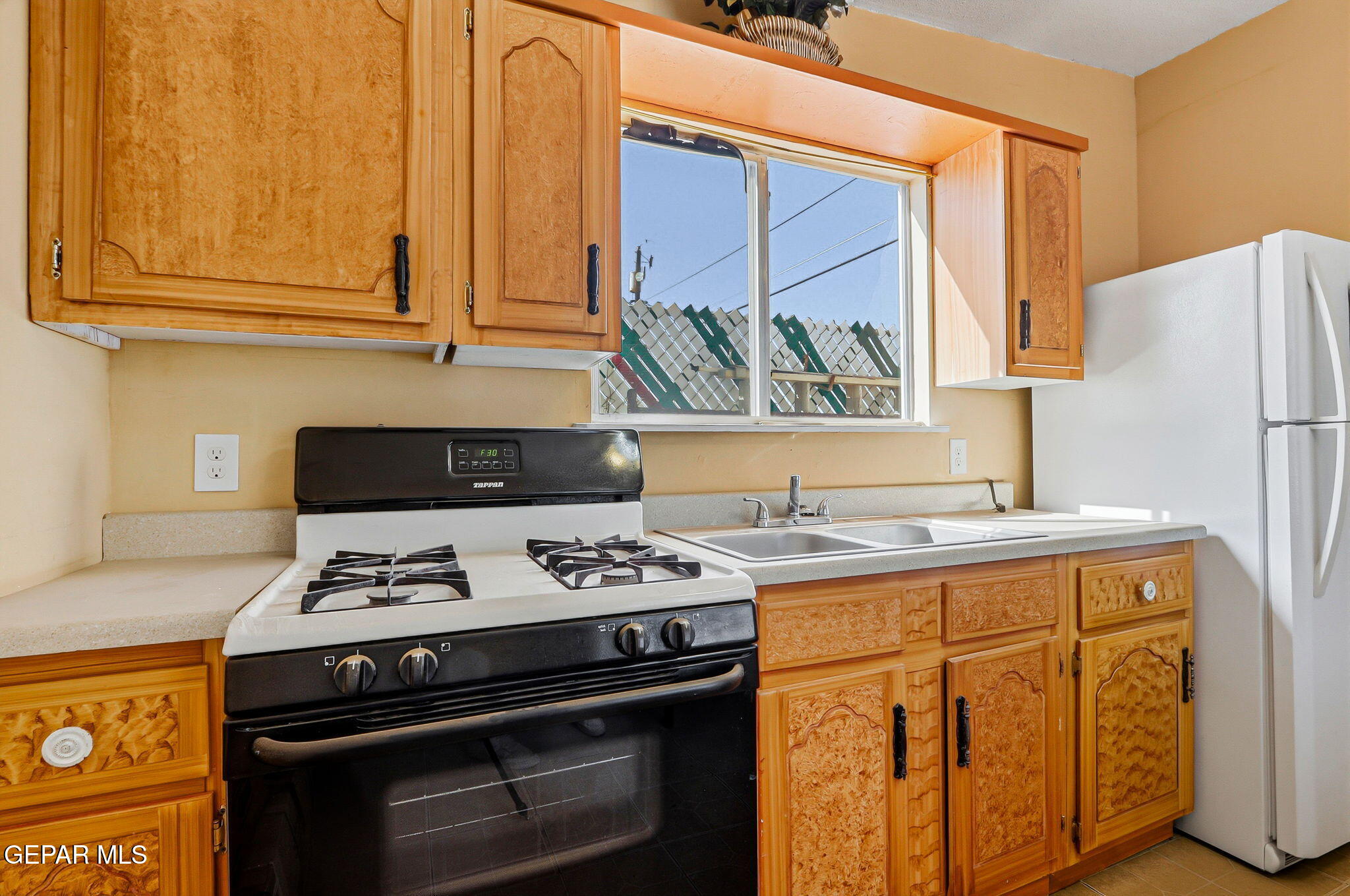 10557 Warren Street El Paso, TX 79924 - Photo 40 of 43 37-web-or-mls-IMG_2069