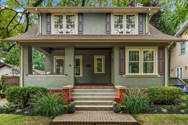 $915,000 | 2434 Sherman Avenue, Evanston, IL 60201