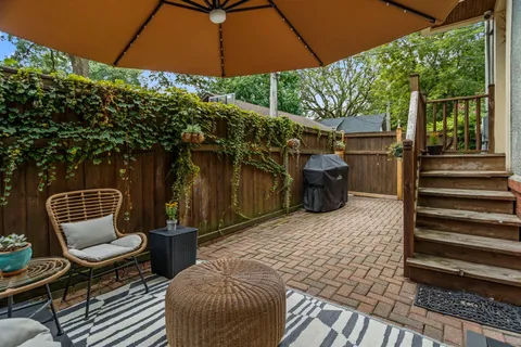 $899,000 | 2434 Sherman Avenue, Evanston, IL 60201
