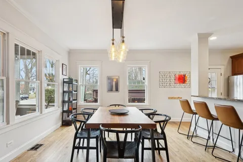 $899,000 | 2434 Sherman Avenue, Evanston, IL 60201