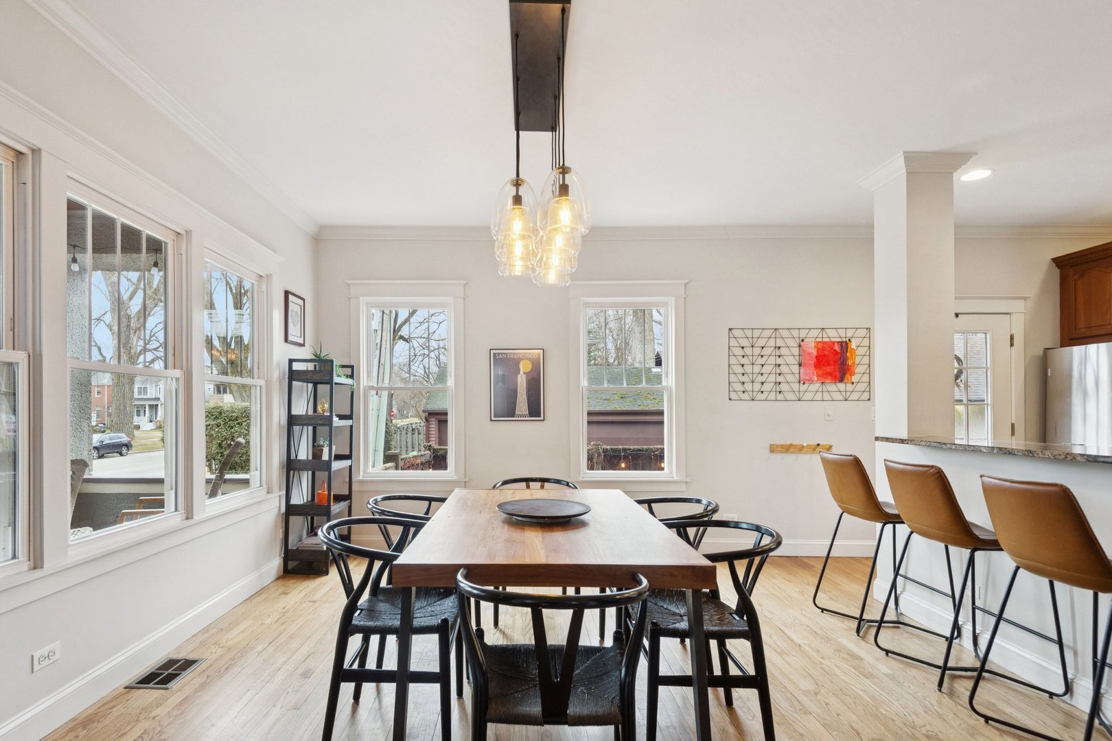 2434 Sherman Avenue Evanston, IL 60201 - Photo 9 of 30