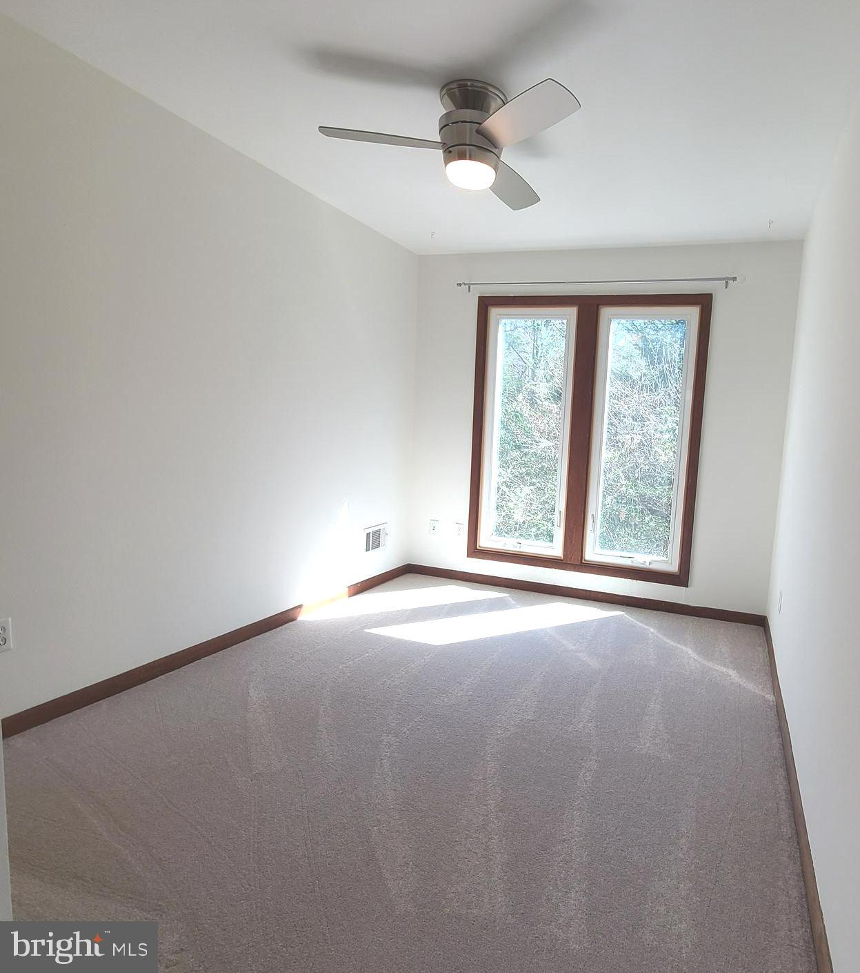 11208 Wedge Drive Reston, VA 20190 - Photo 19 of 38