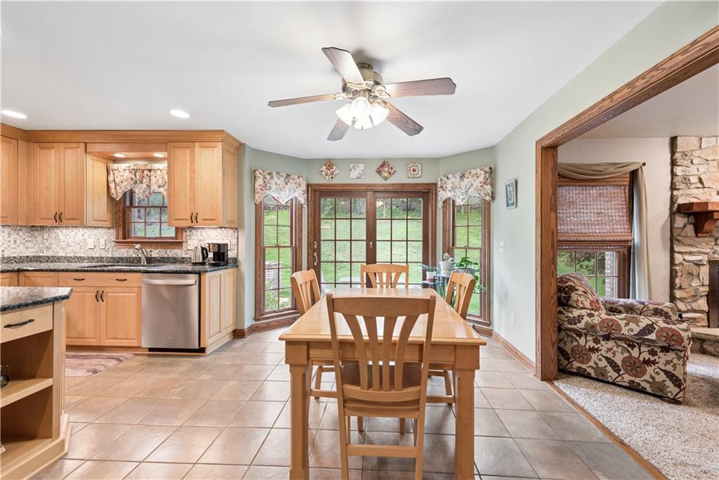 3819 Hill Road Allison Park, PA 15101 - Photo 10 of 39