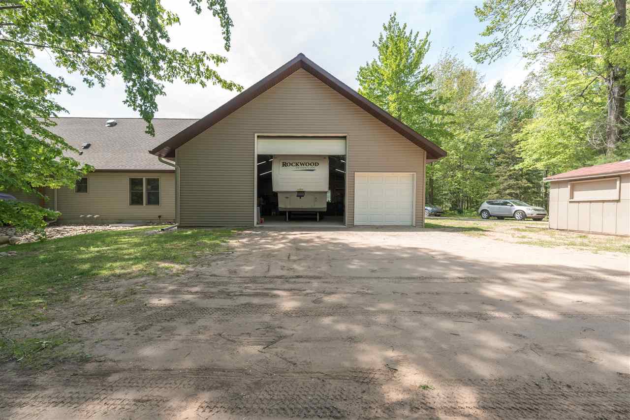 6295 West Coleman Road Weidman, MI 48893 - Photo 30 of 48 1831130-29.JPG