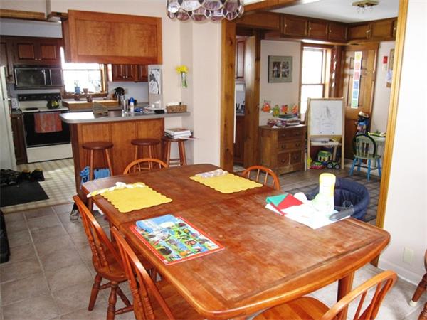 4 Old Sunderland Road Montague, MA 01351 - Photo 10 of 21